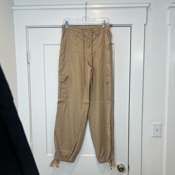 Wild Fable Light Brown Cargo Pants size small. - Picture 2 of 12
